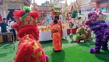 ชัชชาติ ว่าที่ผู้ว่า กทม.คนที่ 17 ควงปวีณา ร่วมพิธีเบิกเนตร “ ท้าวเวสสุวรรณ ” ธงชัยธนบดีมหาเศรษฐี  วัดเกาะสุวรรณาราม