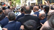Meral Akşener'in esnaf ziyareti öncesi arbede