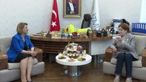 Akşener, İzmit Belediye Başkanı Fatma Kaplan Hürriyet'i Ziyaret Etti