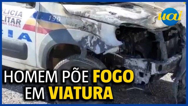Homem coloca fogo em viatura da PM no interior de Minas