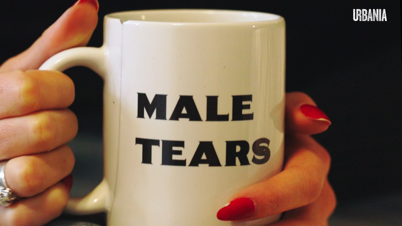 Collages féminicides Montréal | Portrait Éclair