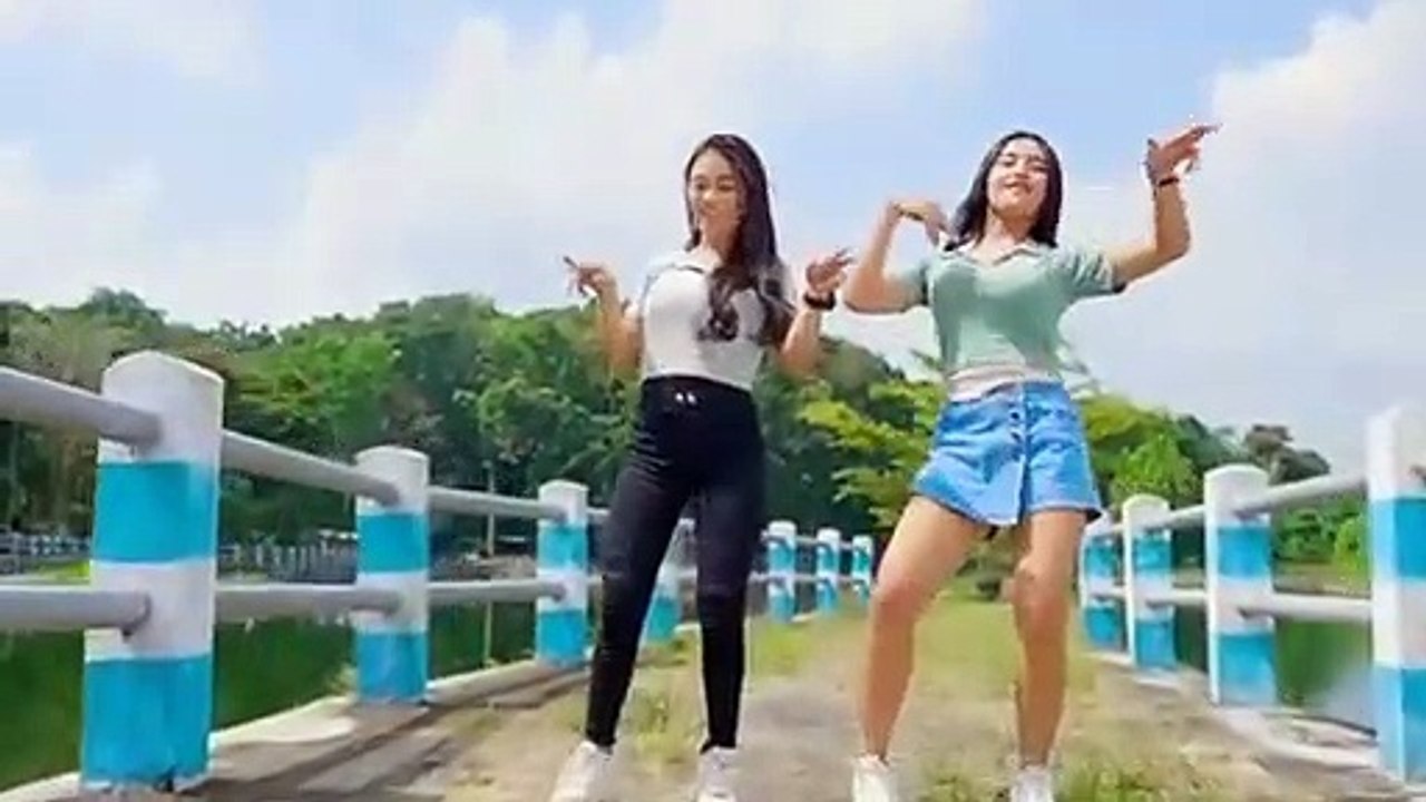 Dj terbaru pasti asik