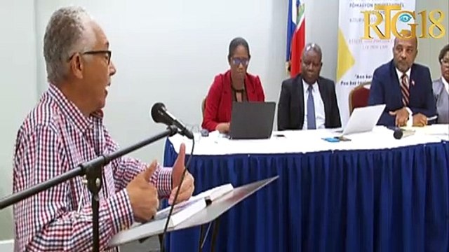 Ministè edikasyon nasyonal demare 2 jounen atelye travay sou pwodiksyon yon sèl liv pou tout lekòl.