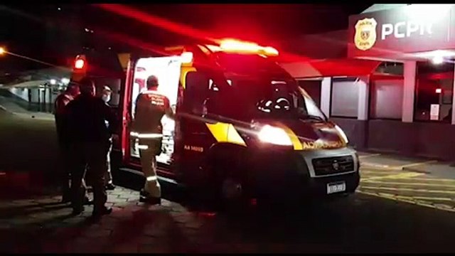 Preso leva soco de outro detento e recebe socorro na delegacia de Cascavel