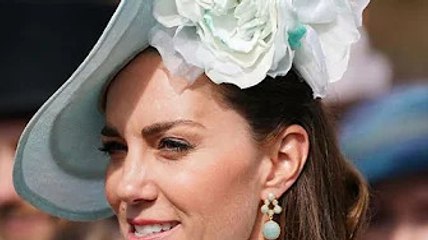 Kate Middleton pays tribute to Sussex wedding on eve of their return