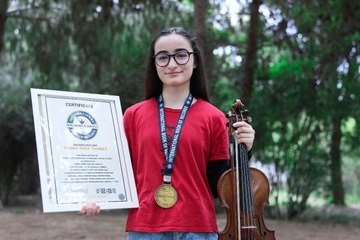 CANSU, KEMANIYLA 6 AYDA ELDE ETTİĞİ 16 DERECEYLE GUİNNESS'E GİRDİ