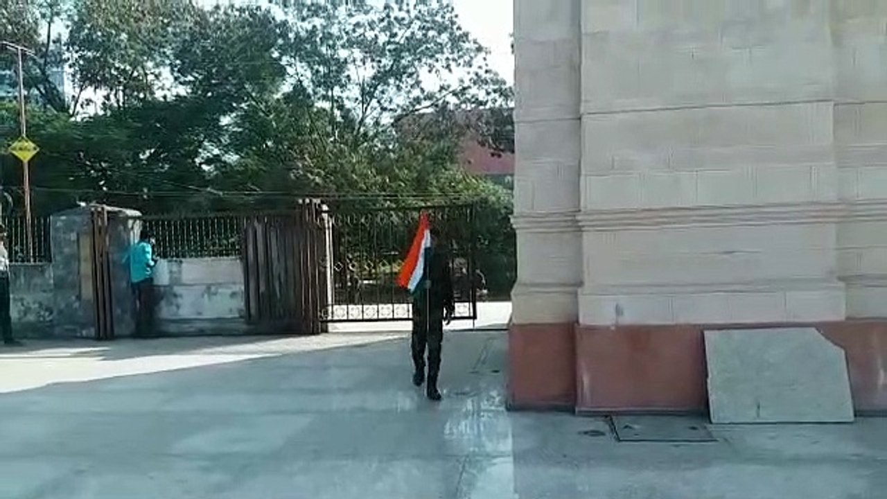 स्पेशल स्टोरी: 11 साल की उम्र में 2200 शहीद स्म...