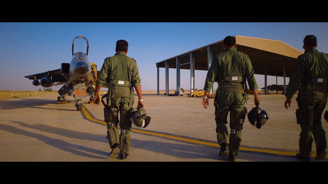 INDIAN AIR FORCE Men Machine Effects 2.0