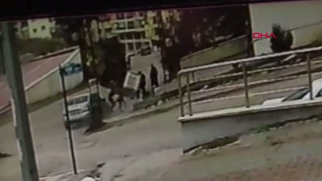 Kaldırımda gelen kazayla epilepsi hastası oldu