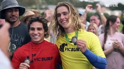 Surviving Summer - Official Trailer Netflix
