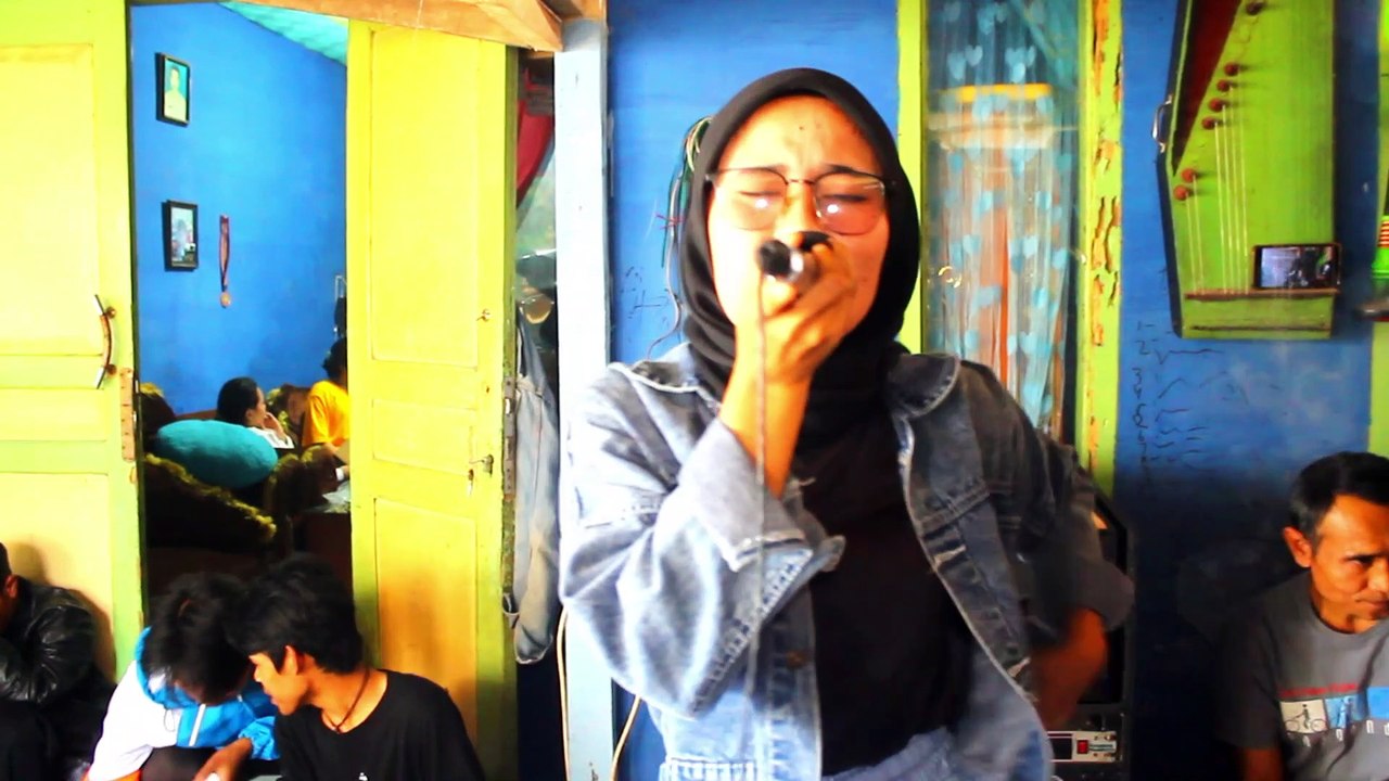 SECAWAN MADU COVER BY WIDIYA