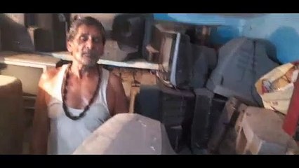 घर को बना दिया इलेक्ट्रॉनिक उपकरणों का संग्रहालय