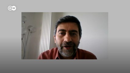 Emin Alper: Bu kasaba küçük bir Türkiye tasviri olabilir