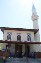 AK Parti üyeleri, Adnan Menderes'i Aydın'da adına açılan müzede andı