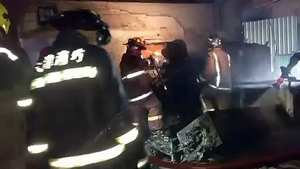 ระทึก!!กลางดึก เพลิงไหม้โรงงานมอเตอร์พัดลม ย่านพระราม 2