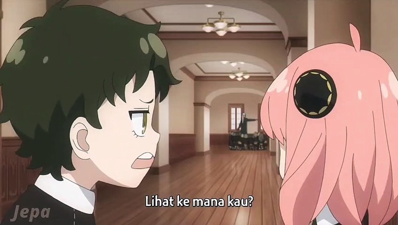 Anya nggak takut kok. Cuma lihat keadaan.