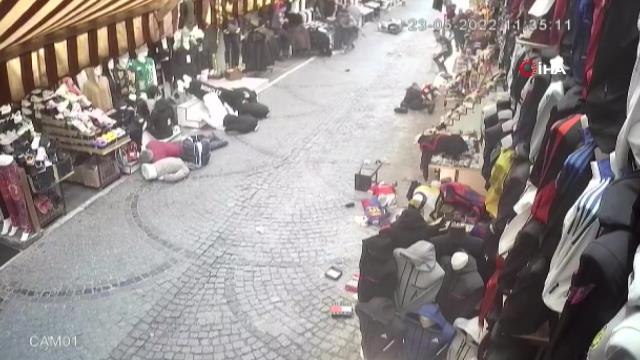 Fatih'te çıkan silahlı çatışmada gözaltına alınan 21 şüpheli tutuklama talebiyle nöbetçi hakimliğe sevk edildi