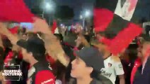 Aficionados del Atlas celebraron en la Glorieta de Los Niños Héroes el triunfo del juego de ida