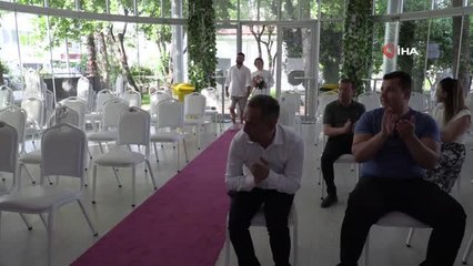 Savaş değil aşk kazandı... Ukraynalı ve Rus aşıklar Antalya'da evlendi