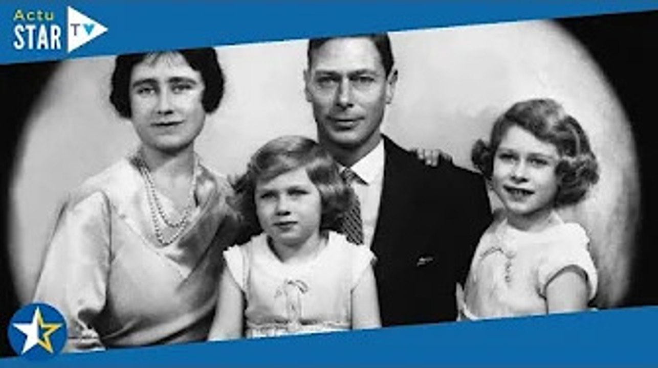 Elizabeth II : des photos totalement inédites de la Reine jeune pendant ses vacances dévoilées