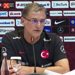 Stefan Kuntz: "Milli takıma yogayı getiriyoruz"
