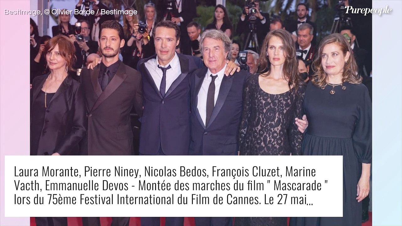 Marine Vacth canon à Cannes : sa longue robe en dentelle fait sensation pour Mascarade
