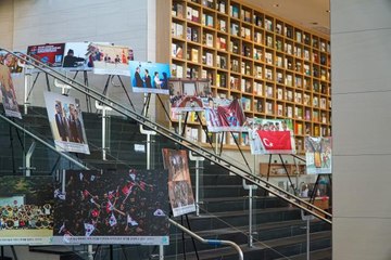 Seul'de "Türkiye-Güney Kore Diplomatik İlişkilerinin 65. Yılı Fotoğraf Sergisi" açıldı