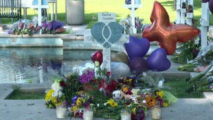 Trump respalda derecho a portar armas en EEUU tras masacre en Texas