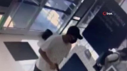 Beylikdüzü'nde silahlı banka soygunu kamerada