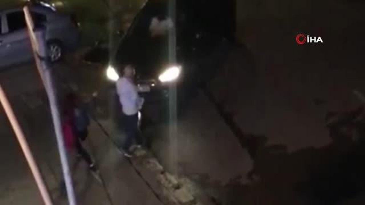 Sokak ortasında kadına şiddet... Tartıştığı kadını defalarca tokatladı