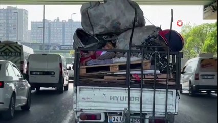 E-5’te tehlikeli yolculuk! Görenler 'bu kadarına da pes' dedi!