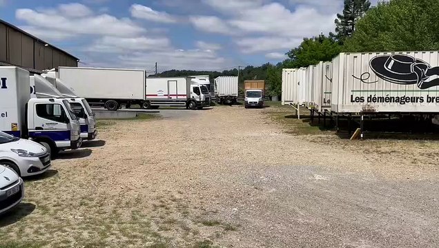 Rotary Club Bordeaux Ouest - Un camion part pour l'Ukraine