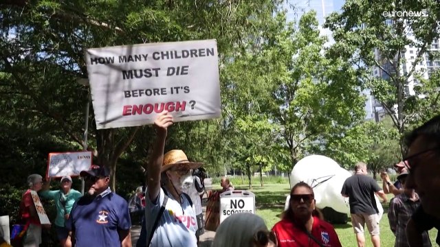 Tiroteio no Texas reacende debate sobre lei das armas nos EUA