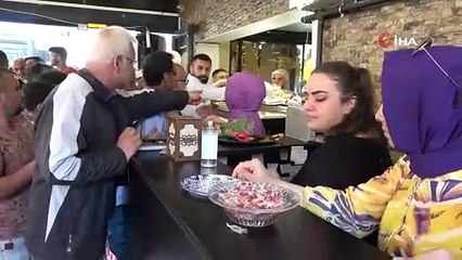 1 TL’lik döner izdihamı