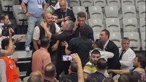 Beşiktaş genel kurulunda kavga