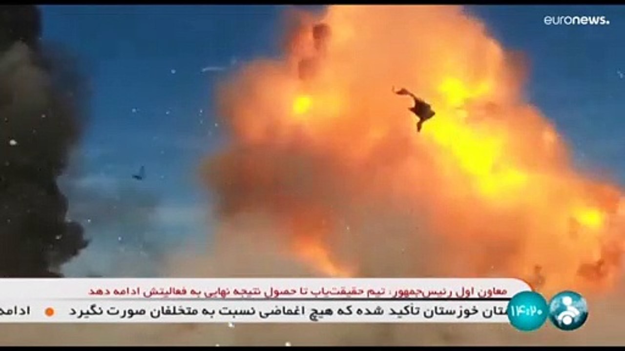 شاهد: إيران تكشف عن قاعدة سرية تحت الأرض للطائرات المسيرة