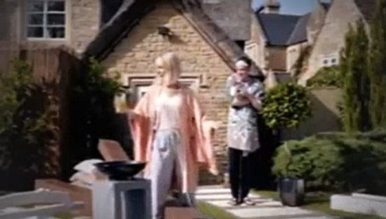 Agatha Raisin - S01E04
