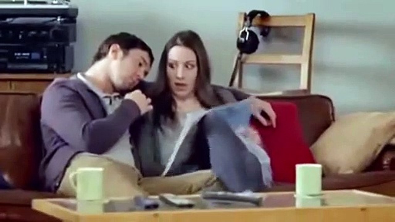 Mentos Rainbow - Spider - Advert