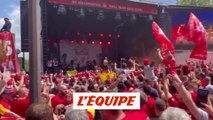 Les supporters de Liverpool à Paris reprennent «You'll Never Walk Alone» - Foot - C1