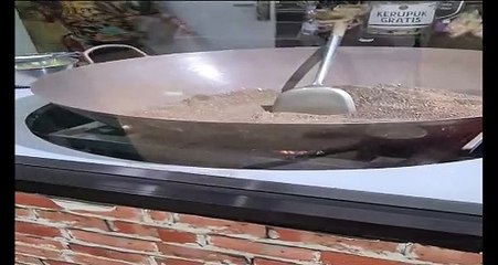 Bagaimana Kerupuk Melarat Dimasak