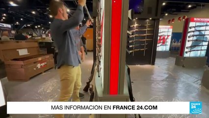 Trump propone que los maestros lleven armas para defender las escuelas en EE. UU.