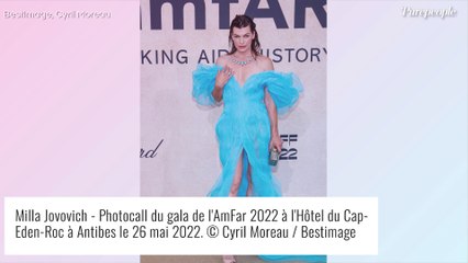 Eva Longoria pieds nus à l'amfAR : la star se lâche dans une robe dangereusement fendue !