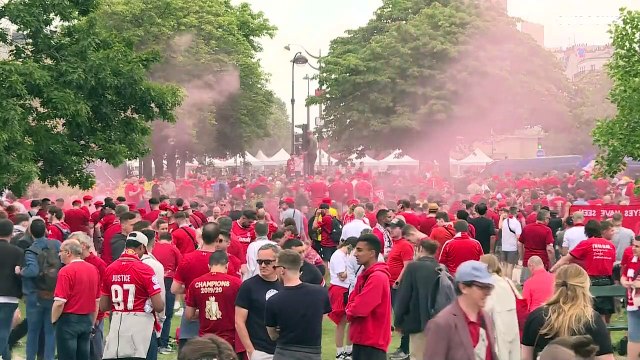 Париж: в ожидании финала Лиги чемпионов