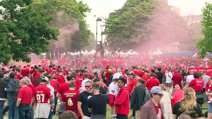 Париж: в ожидании финала Лиги чемпионов