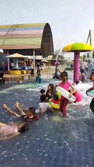 Awas!!air besar turun dari langit