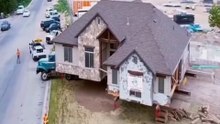 Moving a house weighing 10000 tons