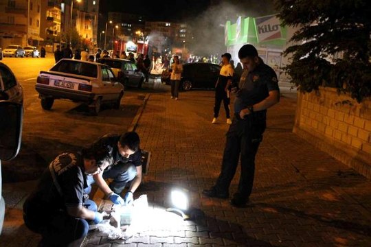 Eski çalışan girdiği marketi önce soydu sonra yaktı