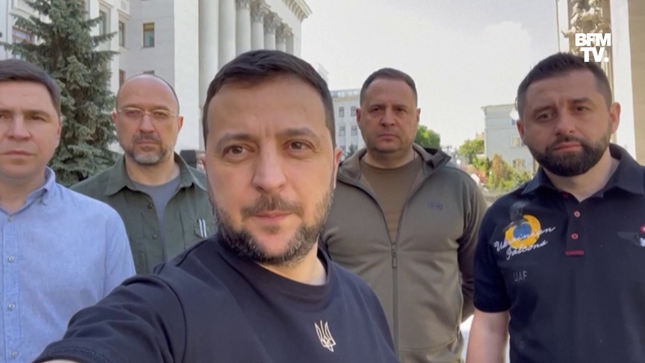 "La victoire sera nôtre": Volodymyr Zelensky s'exprime dans les rues de Kiev au 100e jour de guerre en Ukraine