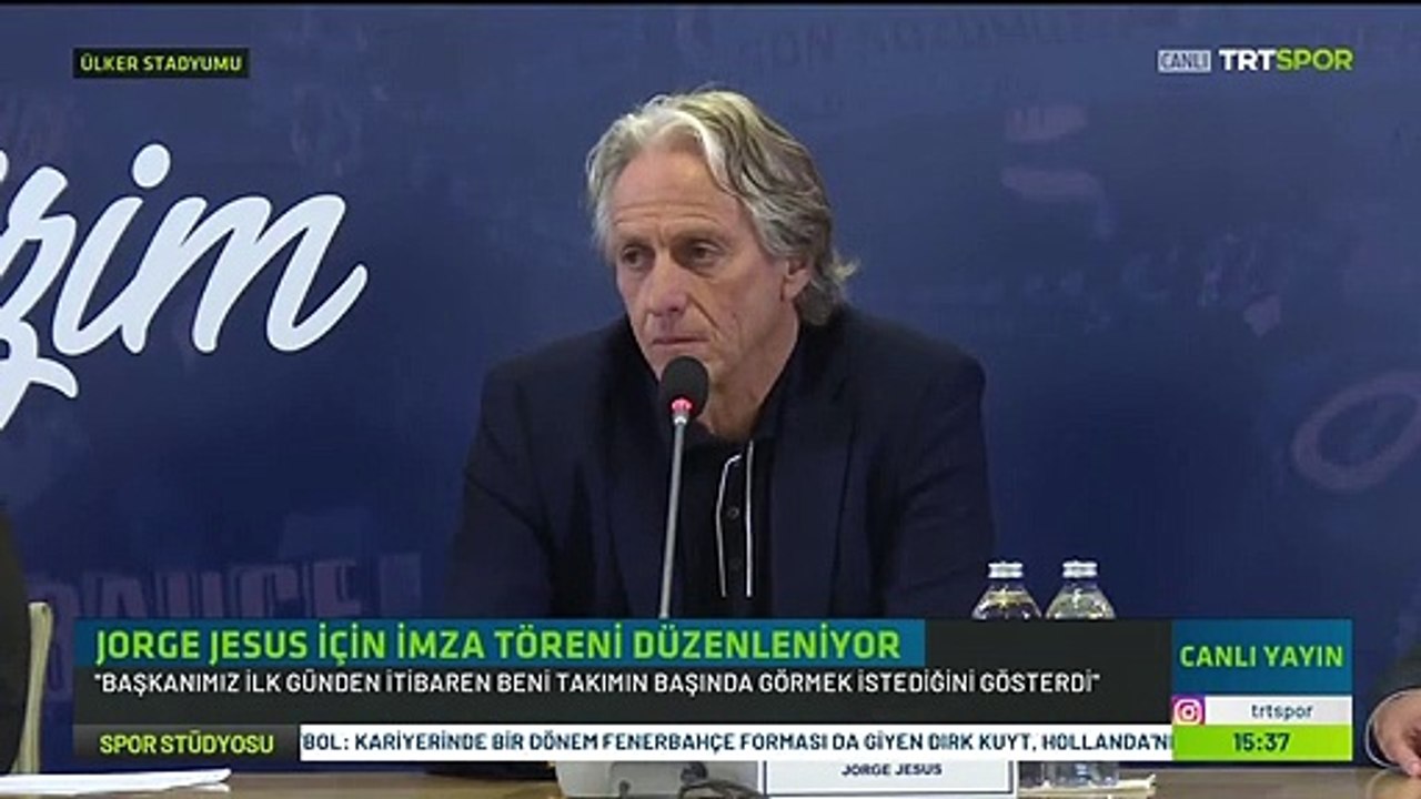Jorge Jesus'tan flaş Mesut Özil açıklaması