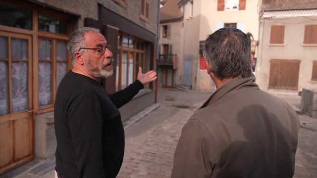 Pierre Suzzarini, maire de Mens cherche des logements inoccupés pour les réfugiés ukrainiens